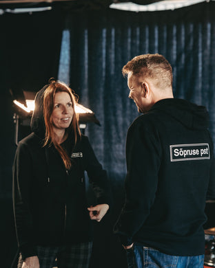 Sõpruse puiestee kapuutsiga pusa